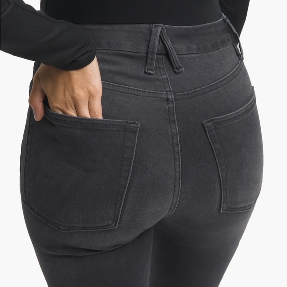 Good American High Waist Crop Skinny Jeans - Picture 10 of 15